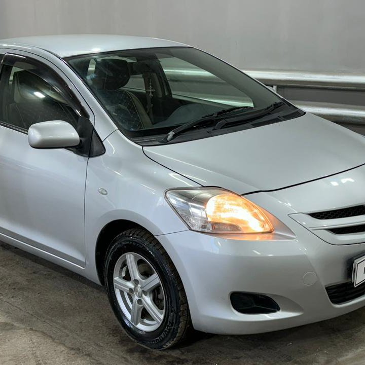 Toyota Belta, 2006