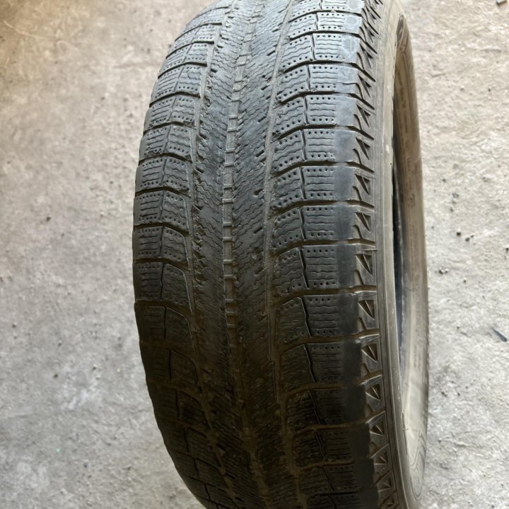 Michelin 225/70R16