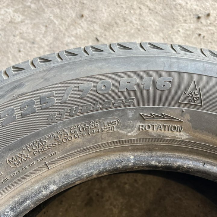 Michelin 225/70R16