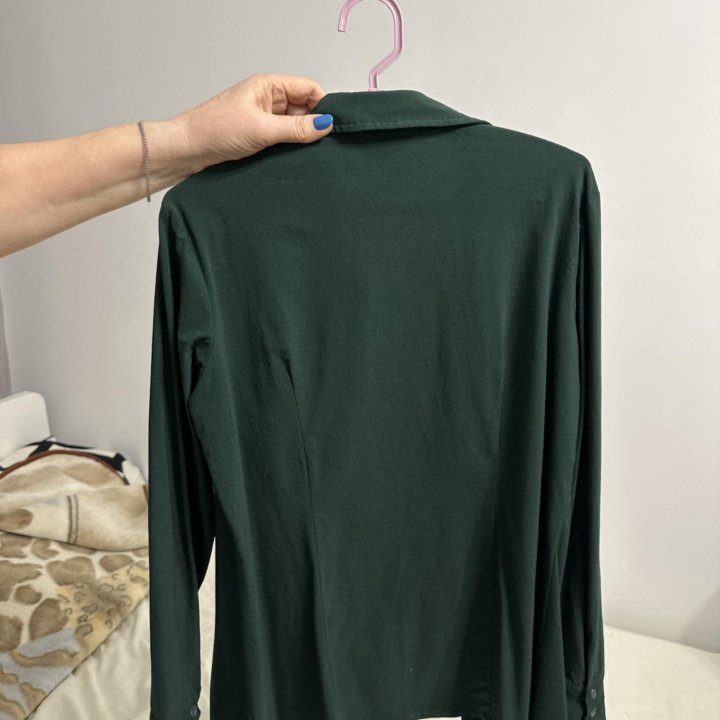 Женская рубашка темно-зеленая