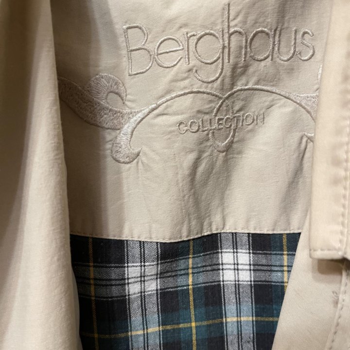 Плащ Berghaus