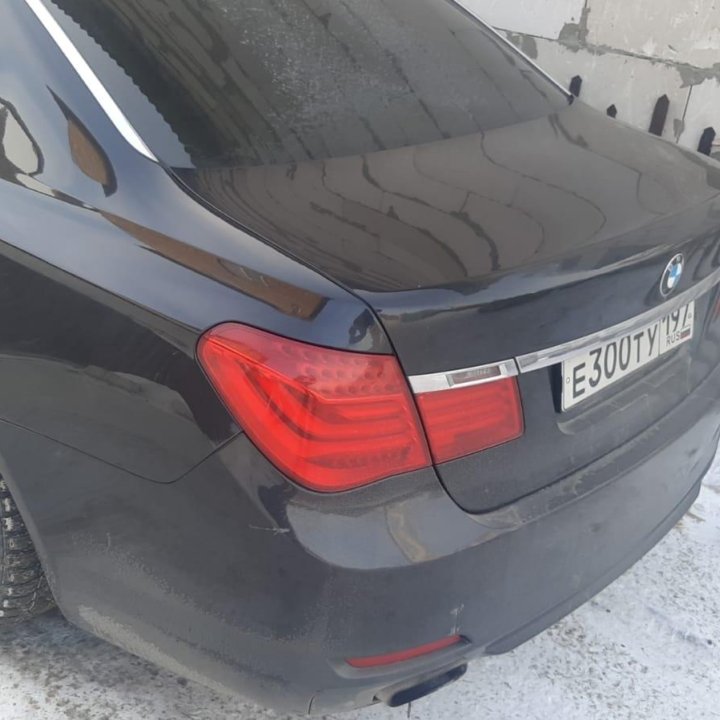 BMW 7 серия, 2011