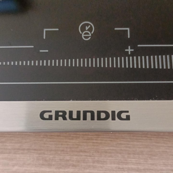 Варочная поверхность GRUNDIG