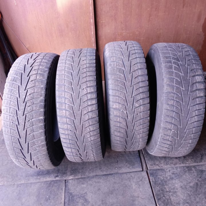 HANKOOK 245/70/16