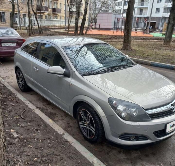 Opel Astra GTC, 2008