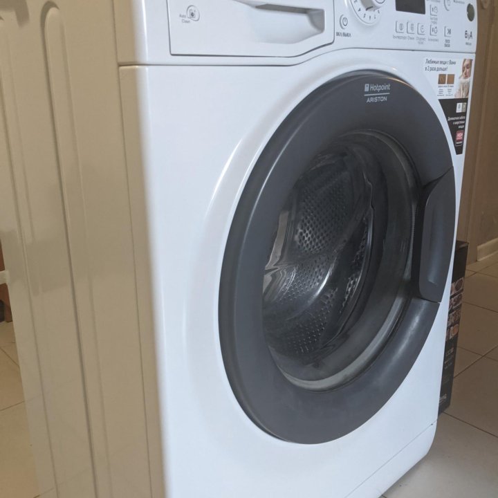 Стиральная машина Hotpoint Ariston