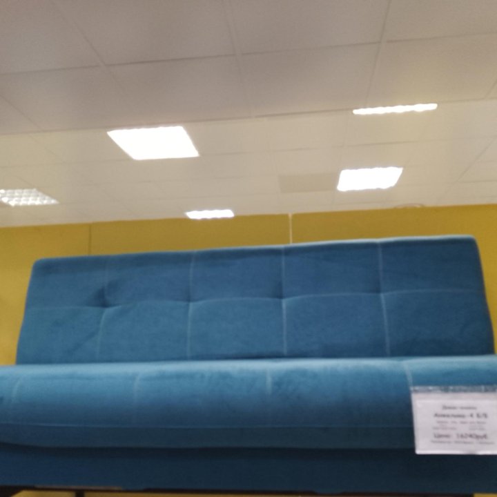 Мягкая мебель: диваны и кресла