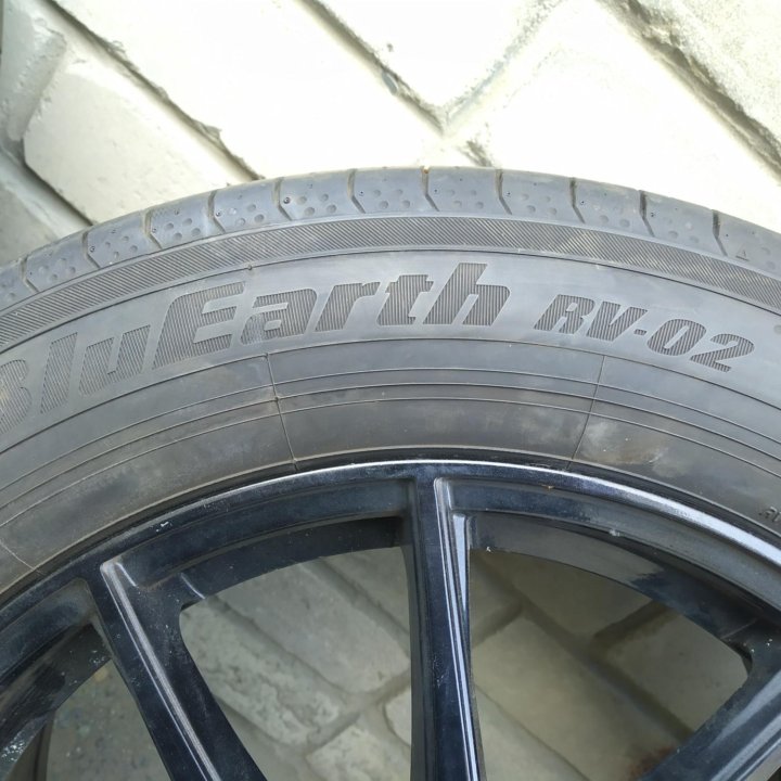 Литые диски Gspeed с резиной 215/60R17 96H