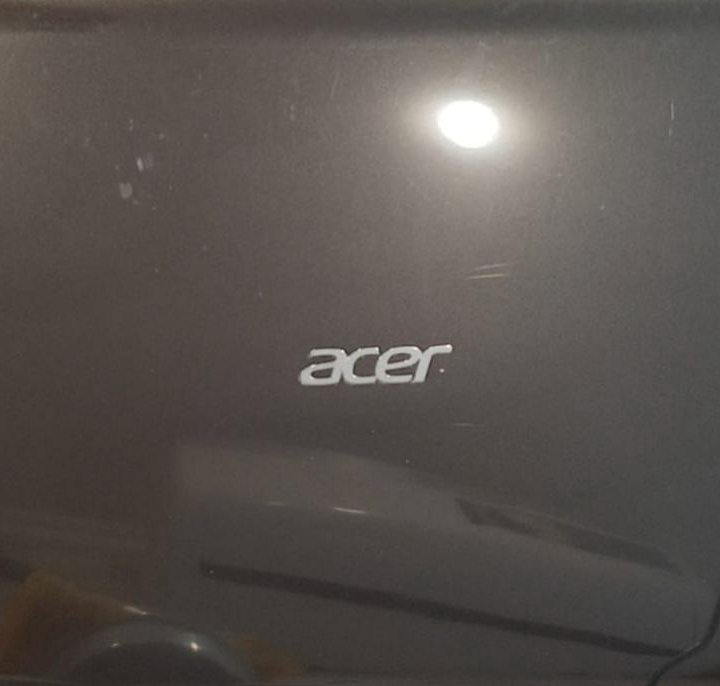 ноутбук acer aspire E1-571G