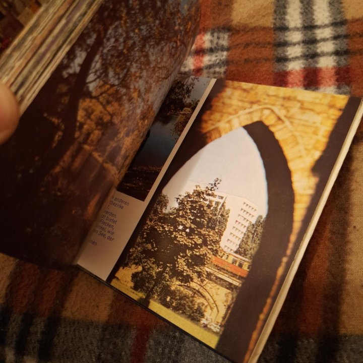 Книга-альбом BERLIN HEUTE, ГДР Лейпциг 1974 года