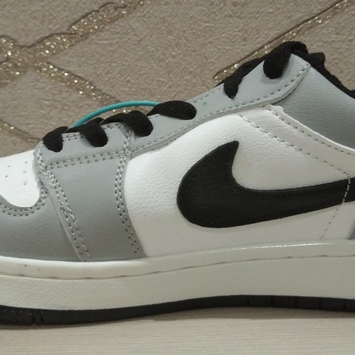 Кроссовки Nike, размер 41 - 44