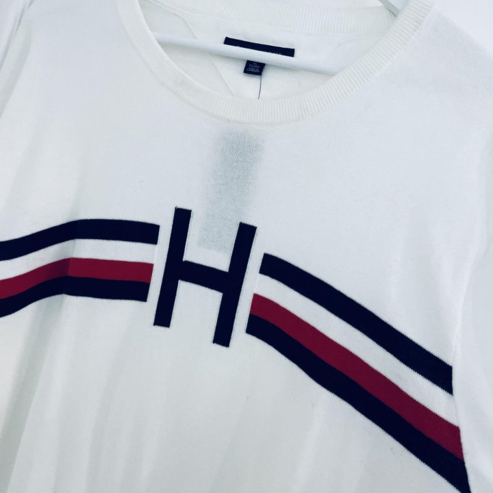 Джемпер Tommy Hilfiger ( новый,оригинал)