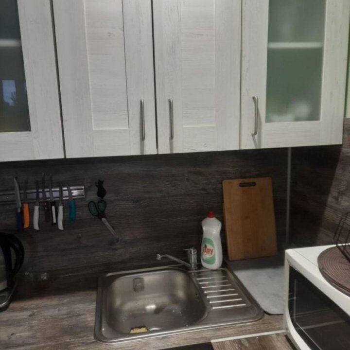 Кухонный гарнитур бу+ варочная панель
