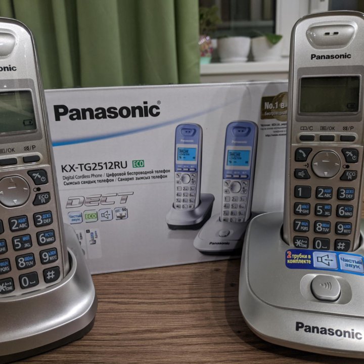 Домашний телефон dect Panasonic KX-TG2512RUN