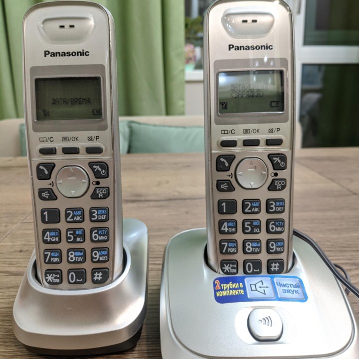 Домашний телефон dect Panasonic KX-TG2512RUN