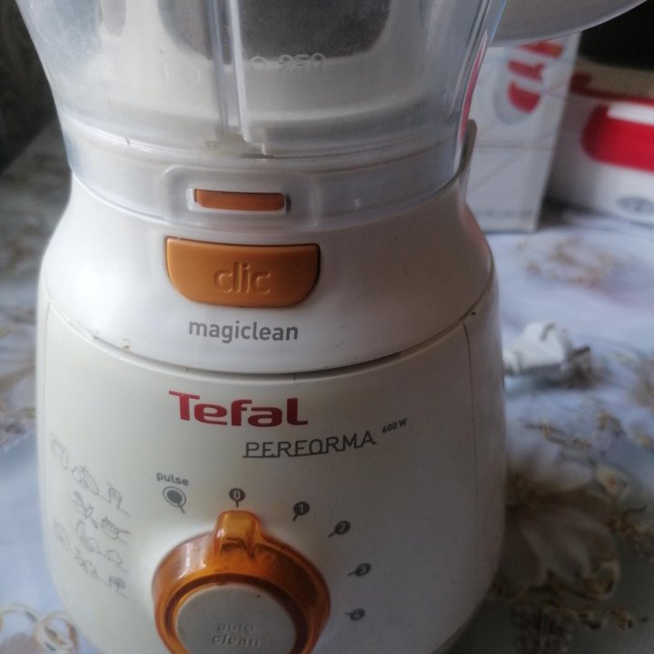 Блендер TEFAL