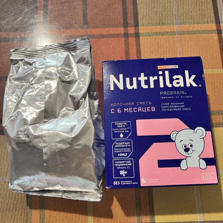 Смесь молочная Nutrilak premium 2