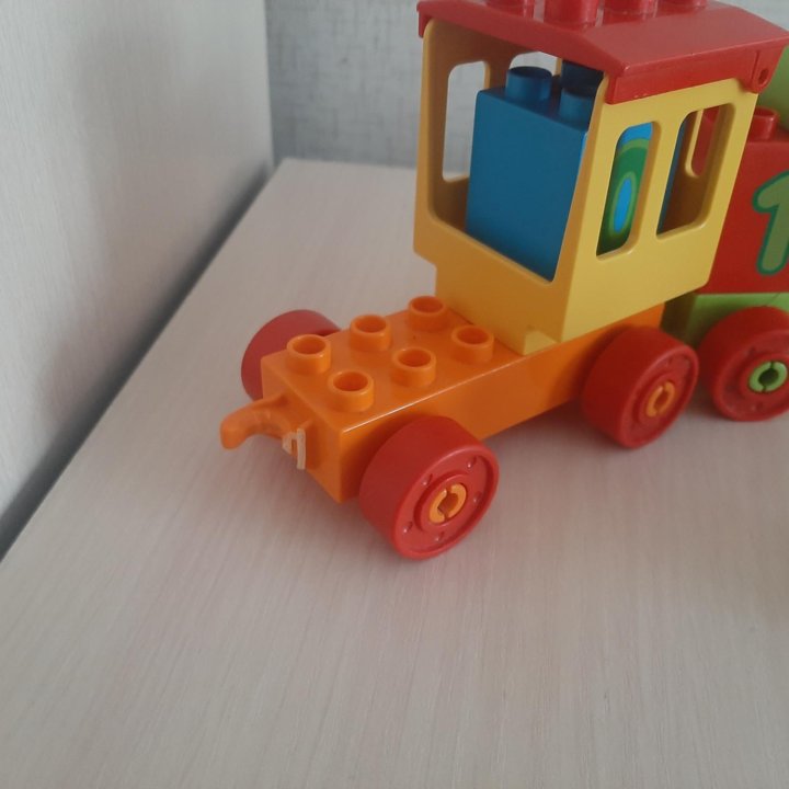 Lego duplo паровоз и мотоциклист