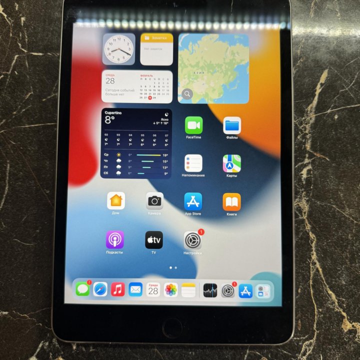 Продам iPad Mini 4 64Gb Wi-Fi+ 4G Sim