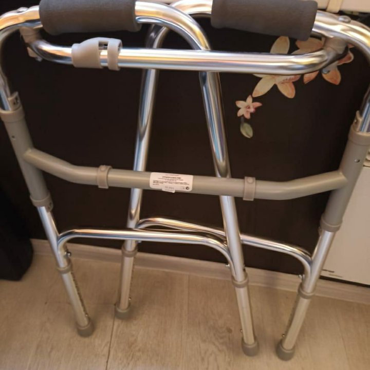 Ходунки 2 штуки