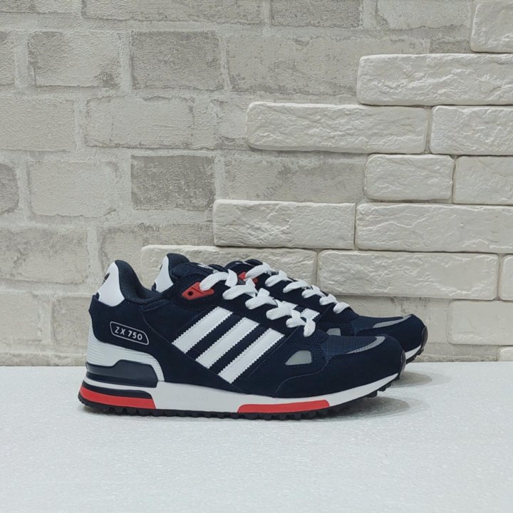 Кроссовки ADIDAS ZX-750