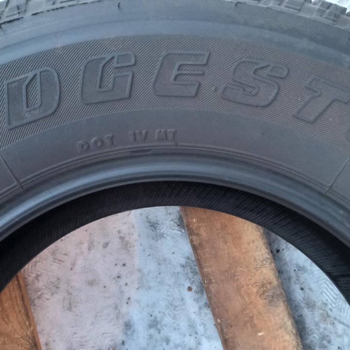 245/70R16 Bridgestone Dueler H/T D-840