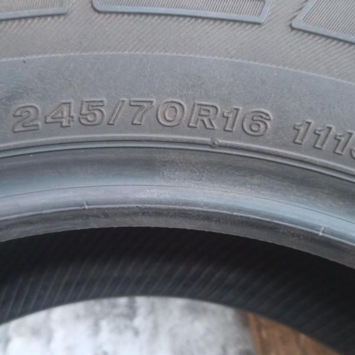 245/70R16 Bridgestone Dueler H/T D-840