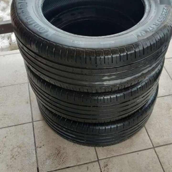 Continental ContiPremiumContact 5 225/60 R17