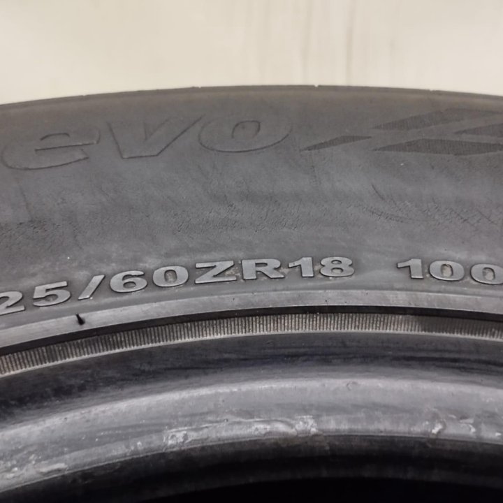 225/60 R18 Hankook Ventus V12 evo 3 шт