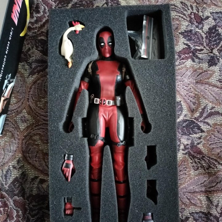 Фигурка Lady Catana Deadpool 1/6