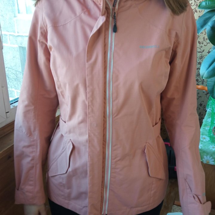Ветровка для девочки или девушки