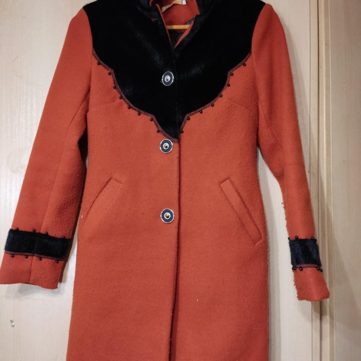 Пальто женское