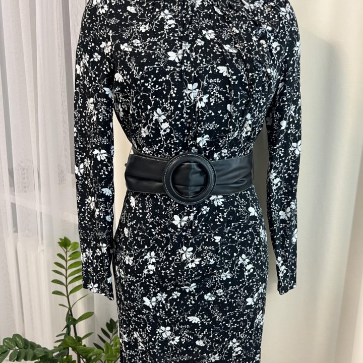 Продам платья