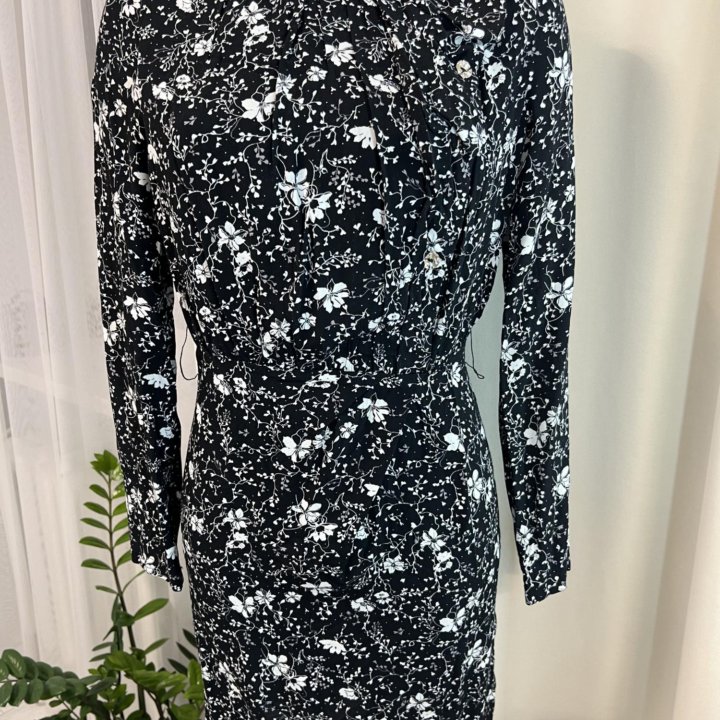 Продам платья