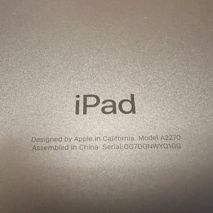 Планшет Apple iPad (2020) 128 Гб. Wi-Fi.