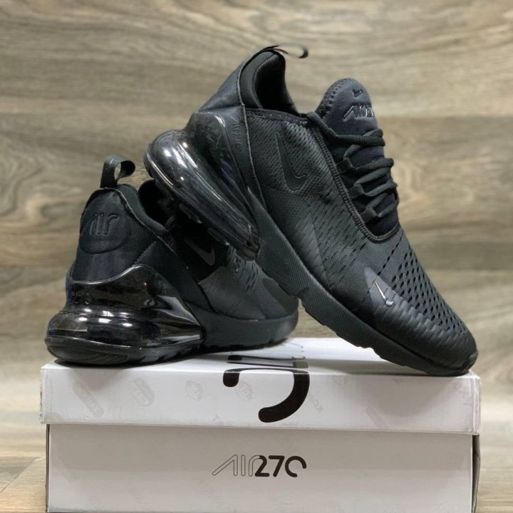 Кроссовки Nike Air Max 270