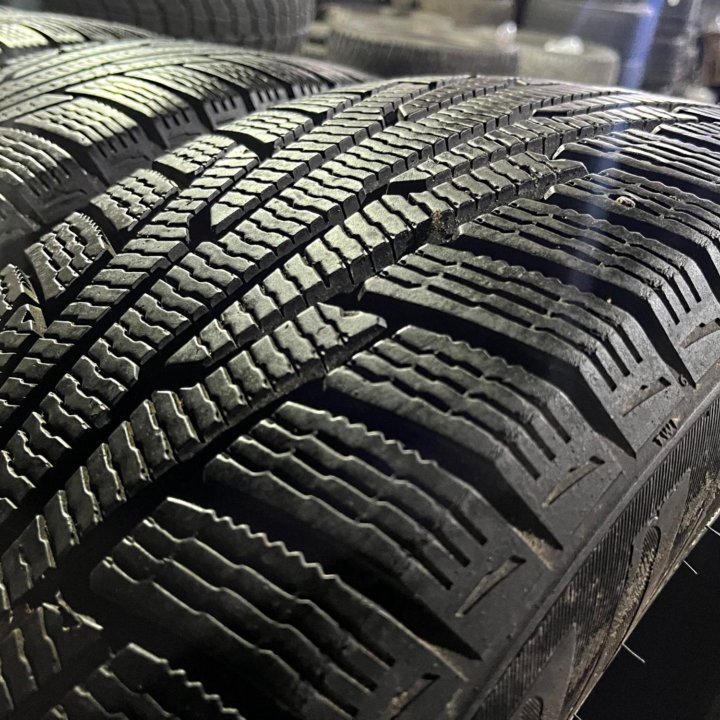 Зима Nokian Hakkapeliitta R 225/55 R17