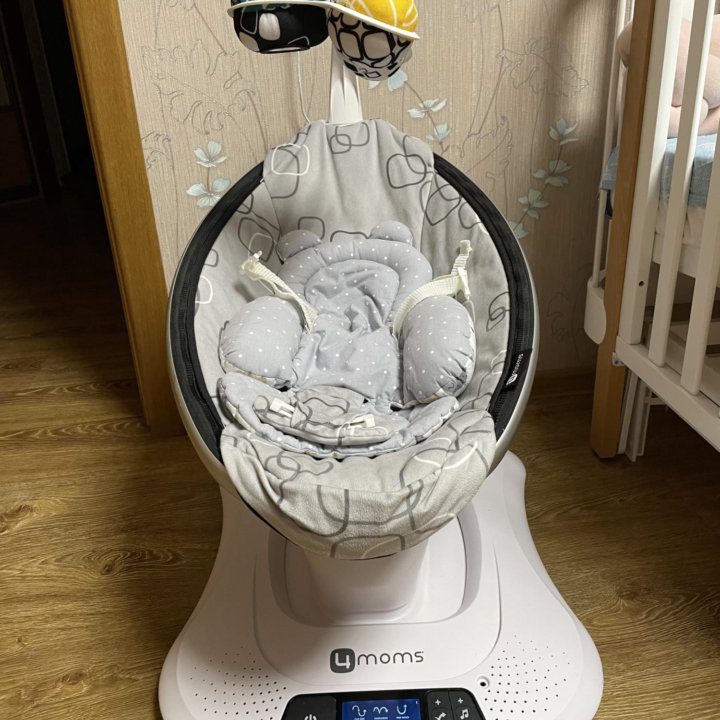 Детские качели 4moms mamaroo с вкладышем