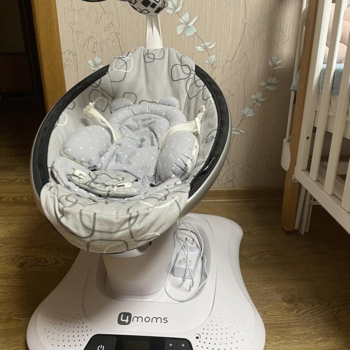 Детские качели 4moms mamaroo с вкладышем