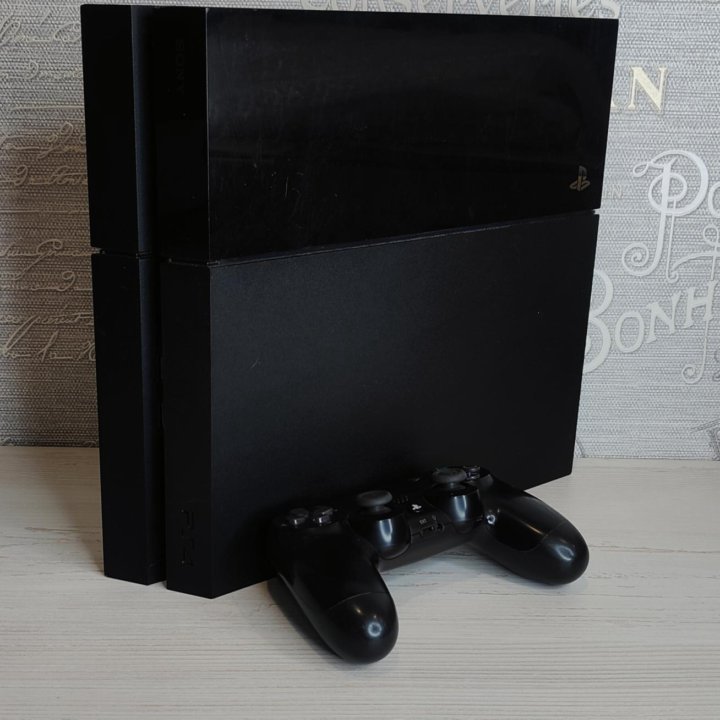 Sony PlayStation 4