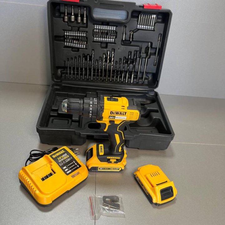 Шуруповерт Dewalt 26 v ударный с набором