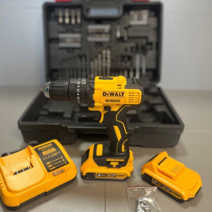 Шуруповерт Dewalt 18 v ударный с набором