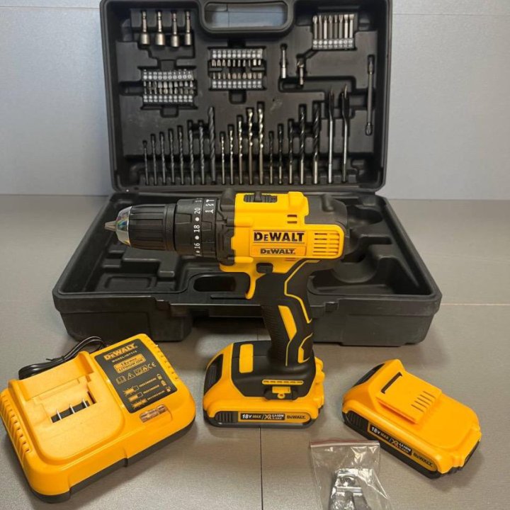 Шуруповерт Dewalt 18 v ударный с набором