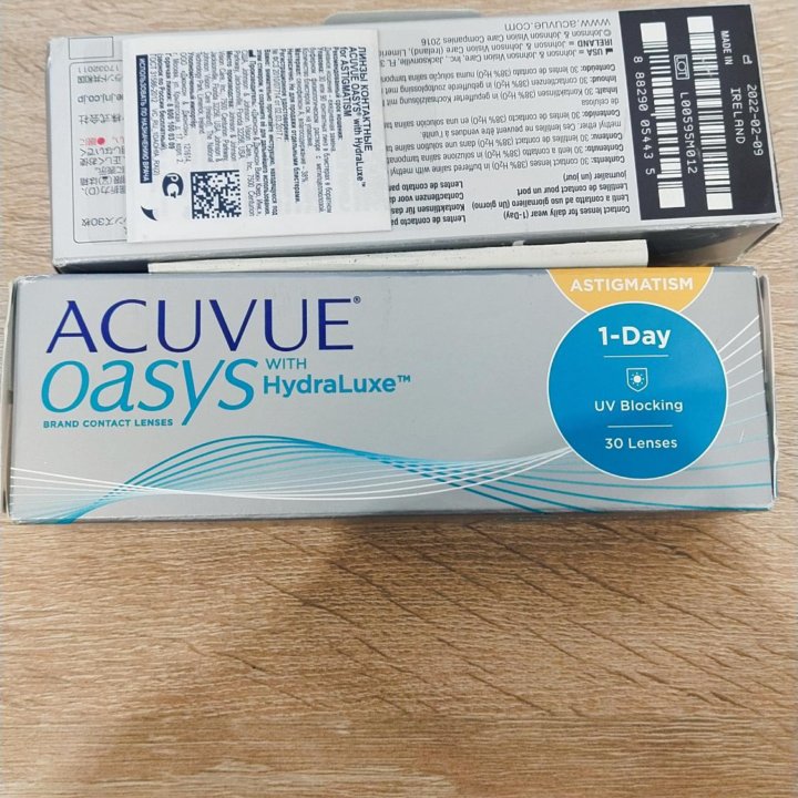 Продам линзы Acuvue Oasys HydraLuxe