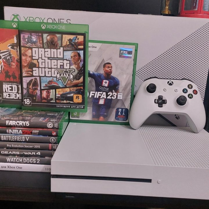 Xbox One Series S 1tb с играми