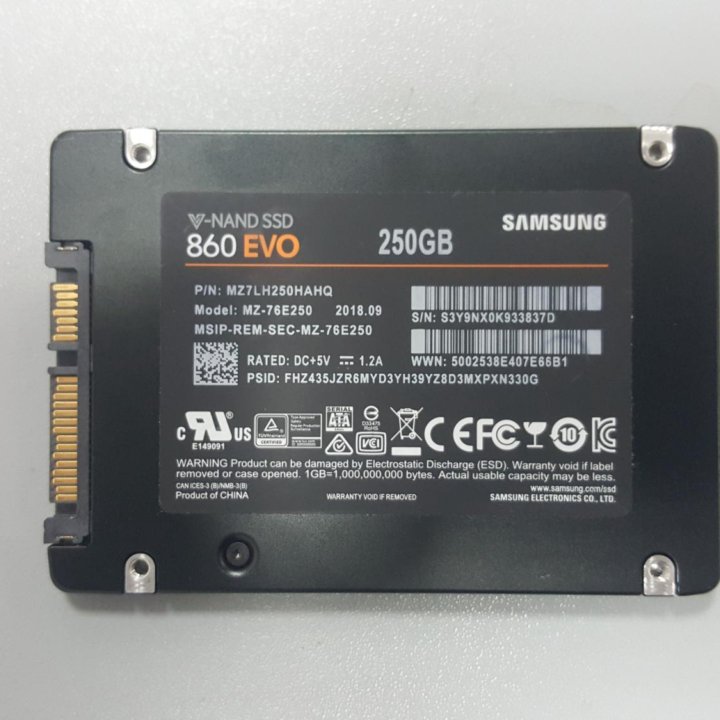 SSD диск Samsung 860 EVO 250 Gb SATA