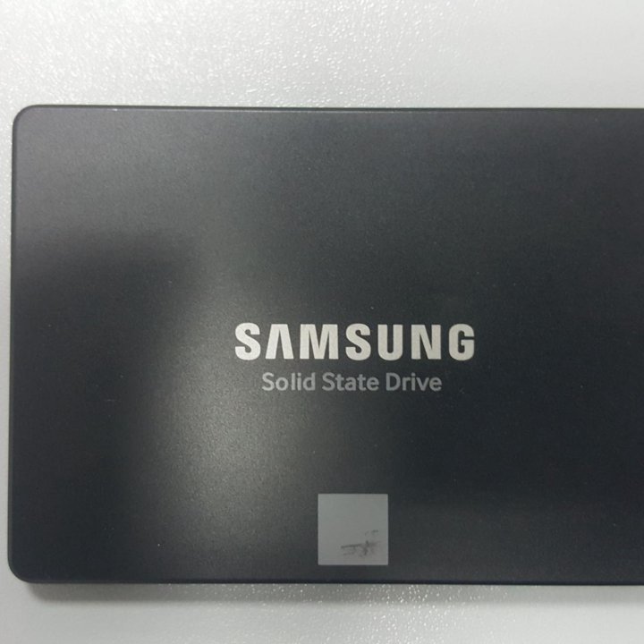 SSD диск Samsung 860 EVO 250 Gb SATA