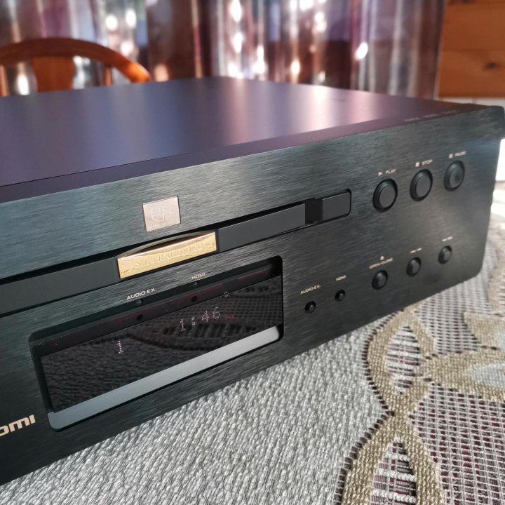 Cd проигрыватель MARANTZ DV-7001