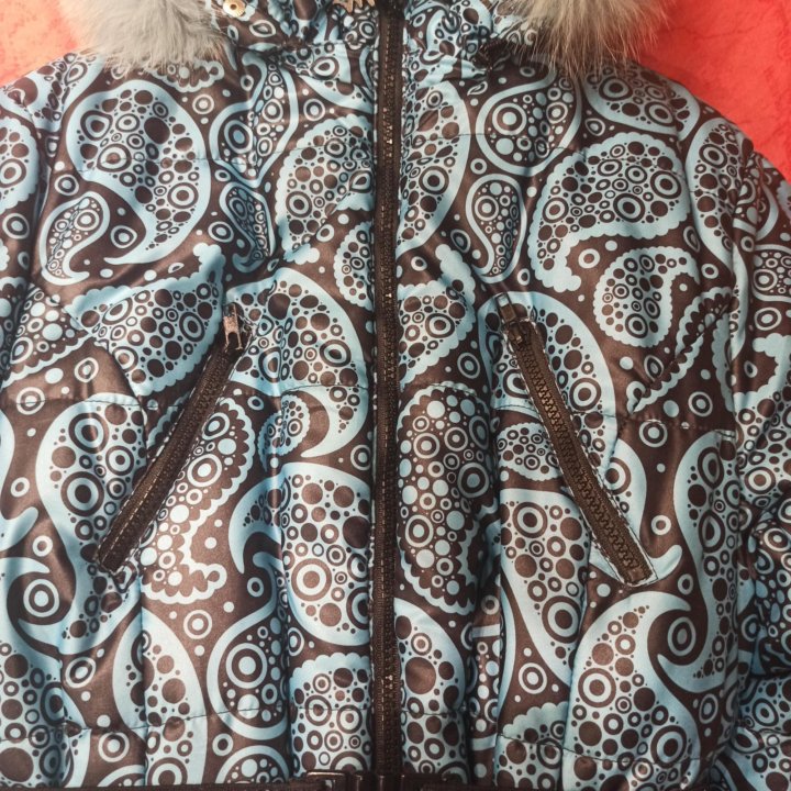 Зимняя куртка пальто на девочку