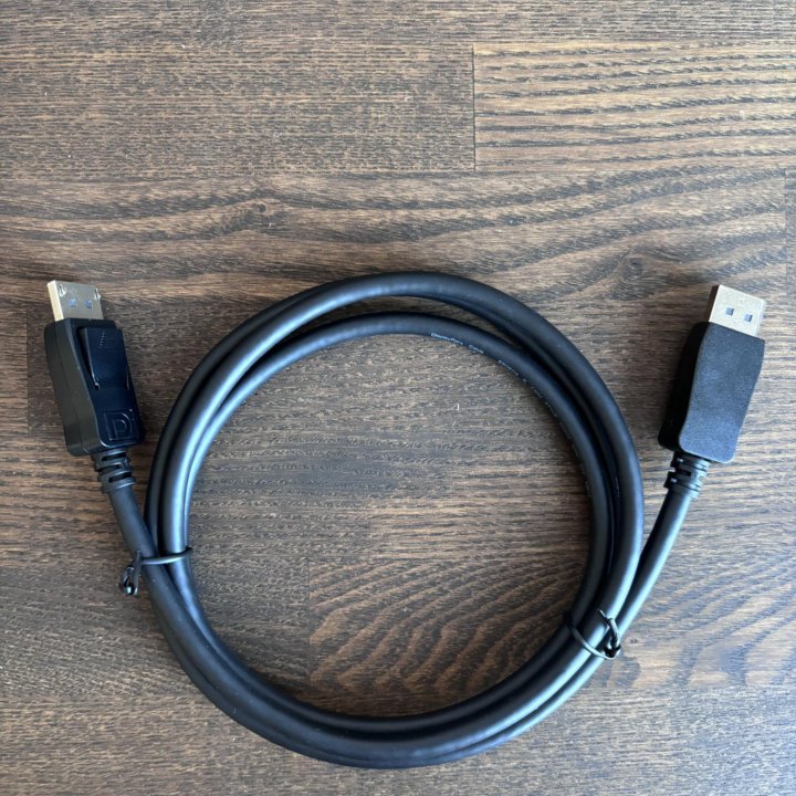 кабель DisplayPort